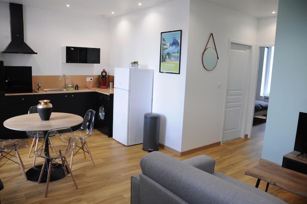 Appartement Cosy Saint Yorre Extérieur photo